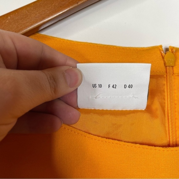 Akris Punto Cross Waist Knit Sheath Dress in Tangerine Size 10 - Picture 7 of 9